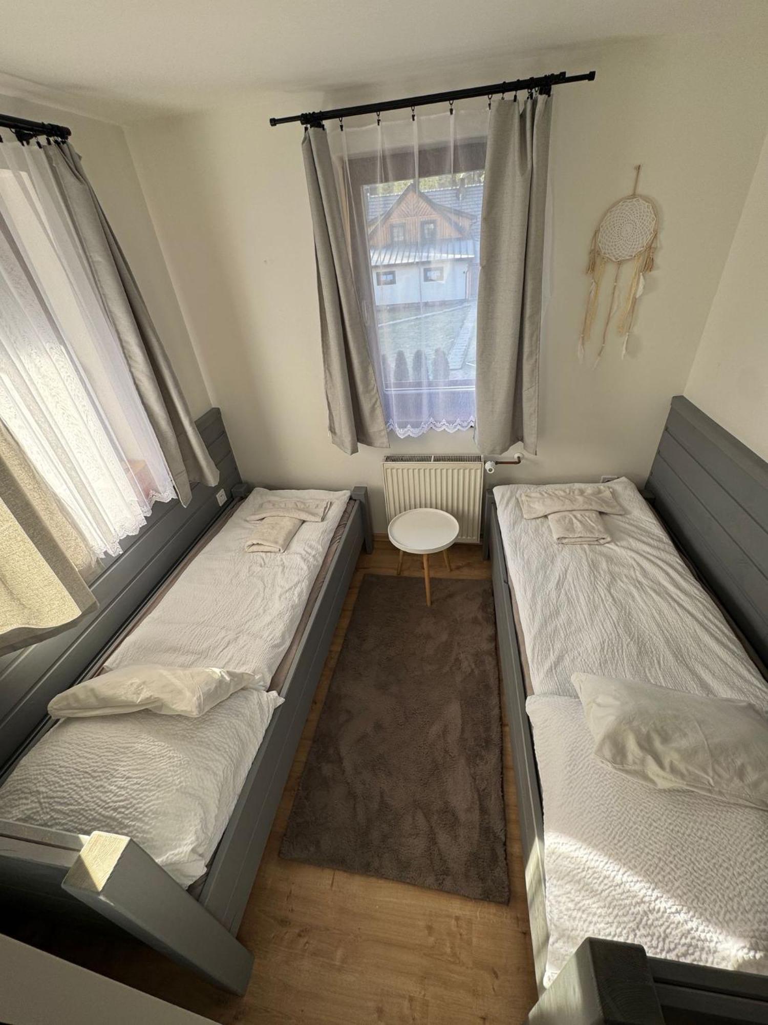 Ubytování pod Rozhlednou Velké Karlovice Esterno foto
